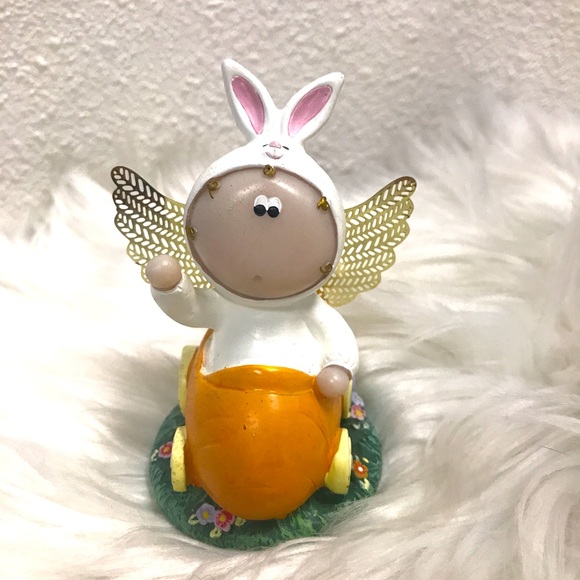 Kirk’s Kritters Angel Cheeks Rabbit Car